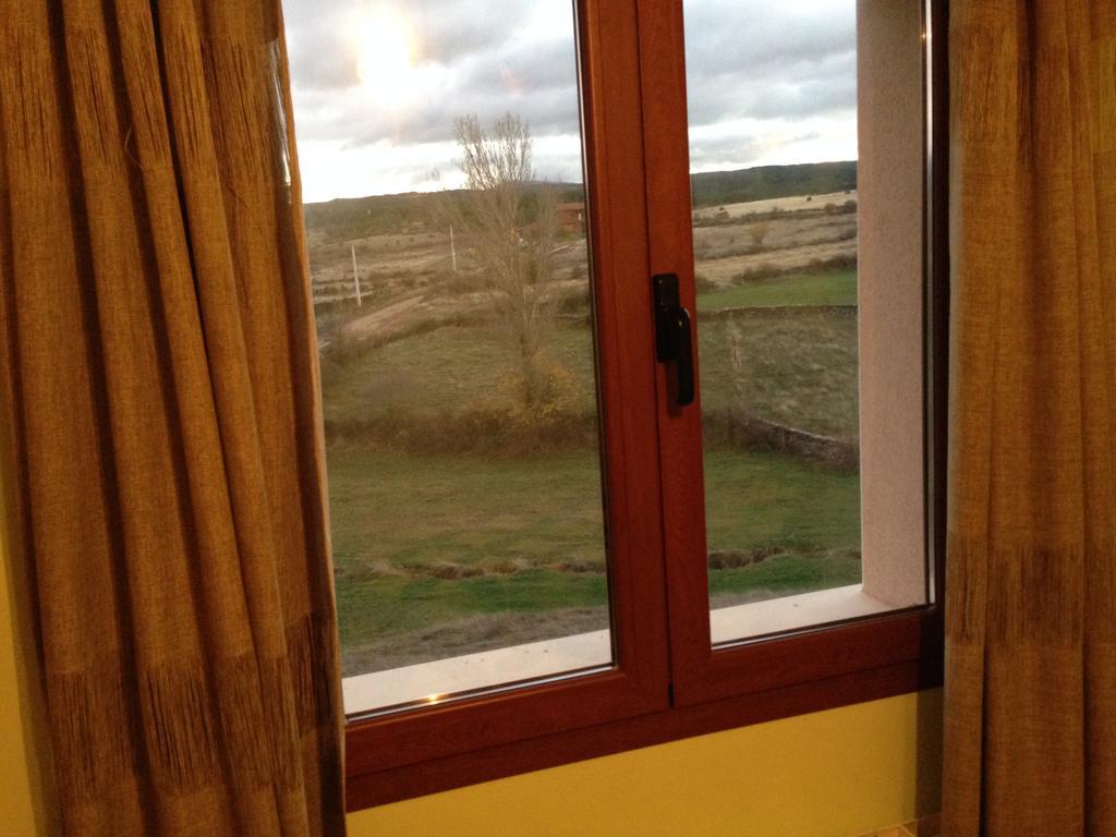 Hostal El Hayedo カンタロハス エクステリア 写真